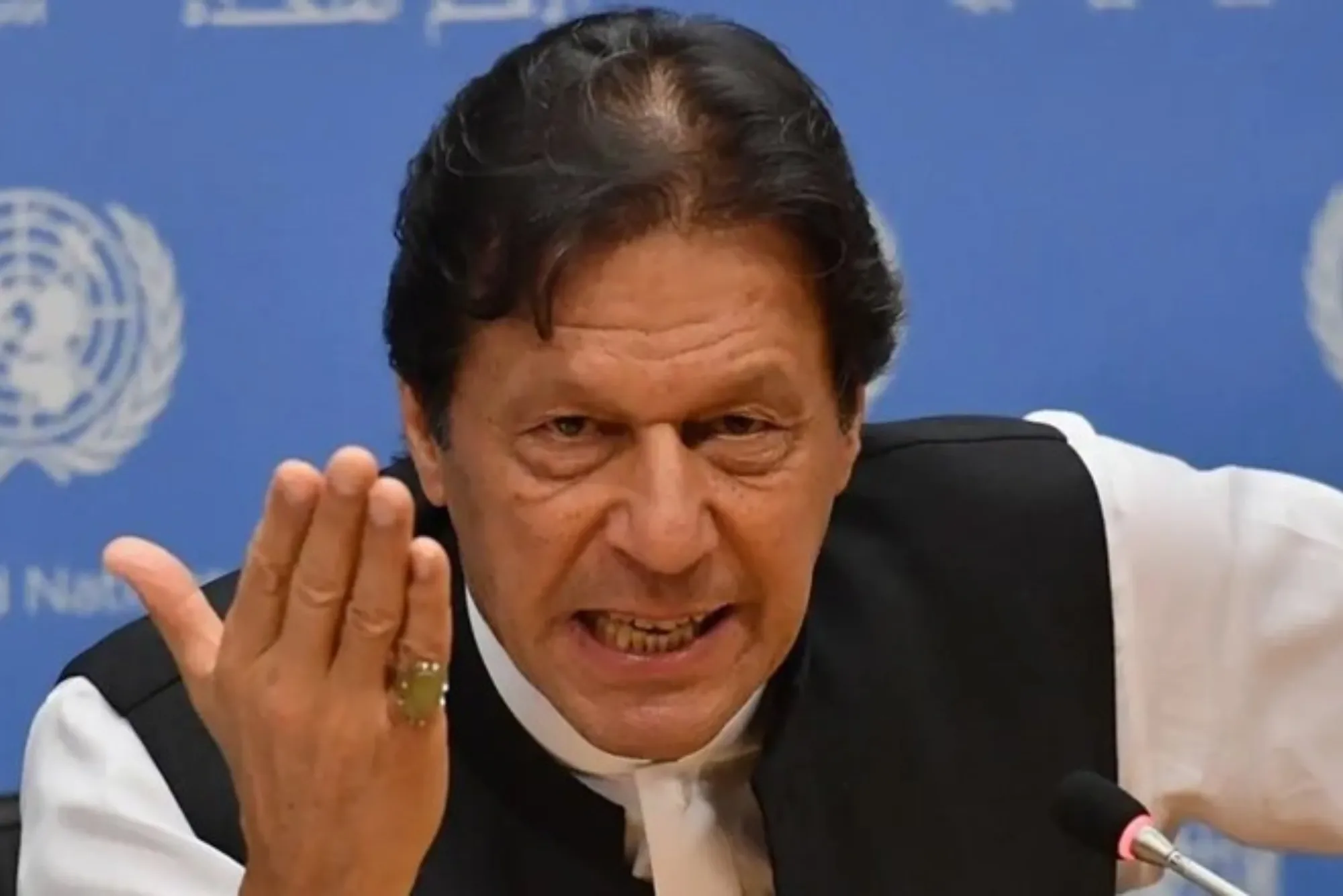 Imran Khan Denounces Propaganda, Calls for Justice, Ceasefire in Palestine